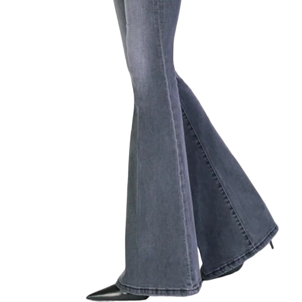 Alice & Olivia women jeans. color: Gray. size: 24 - Picture 2 of 9